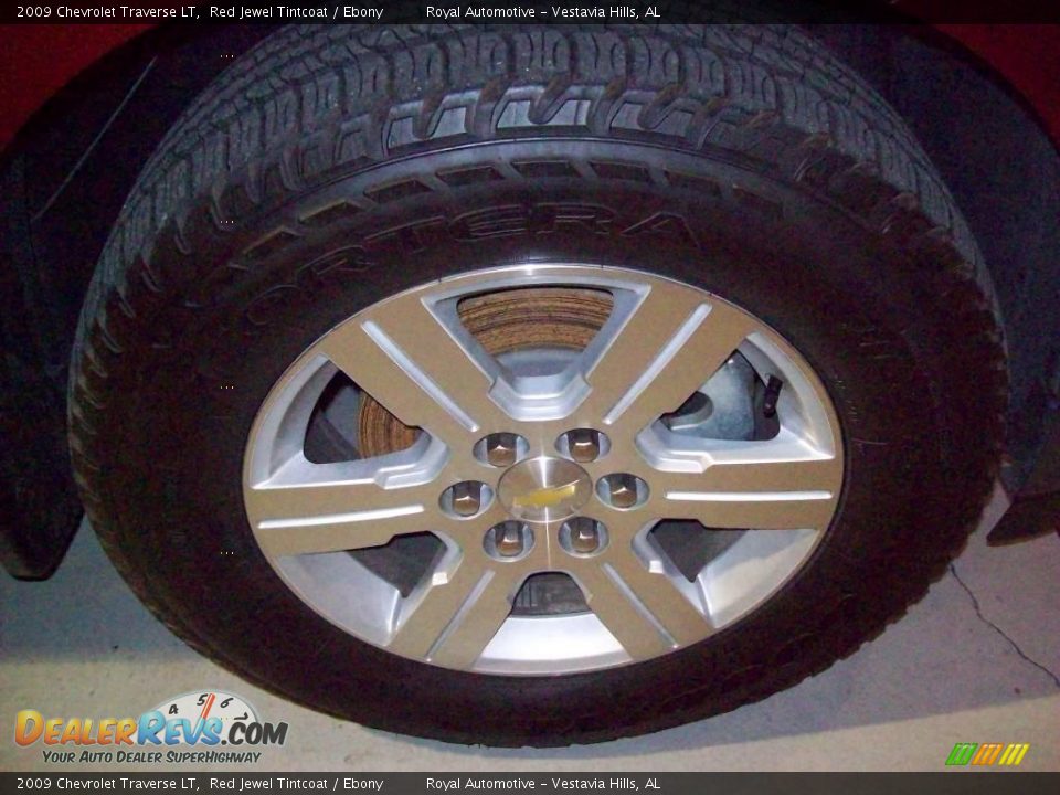 2009 Chevrolet Traverse LT Red Jewel Tintcoat / Ebony Photo #8