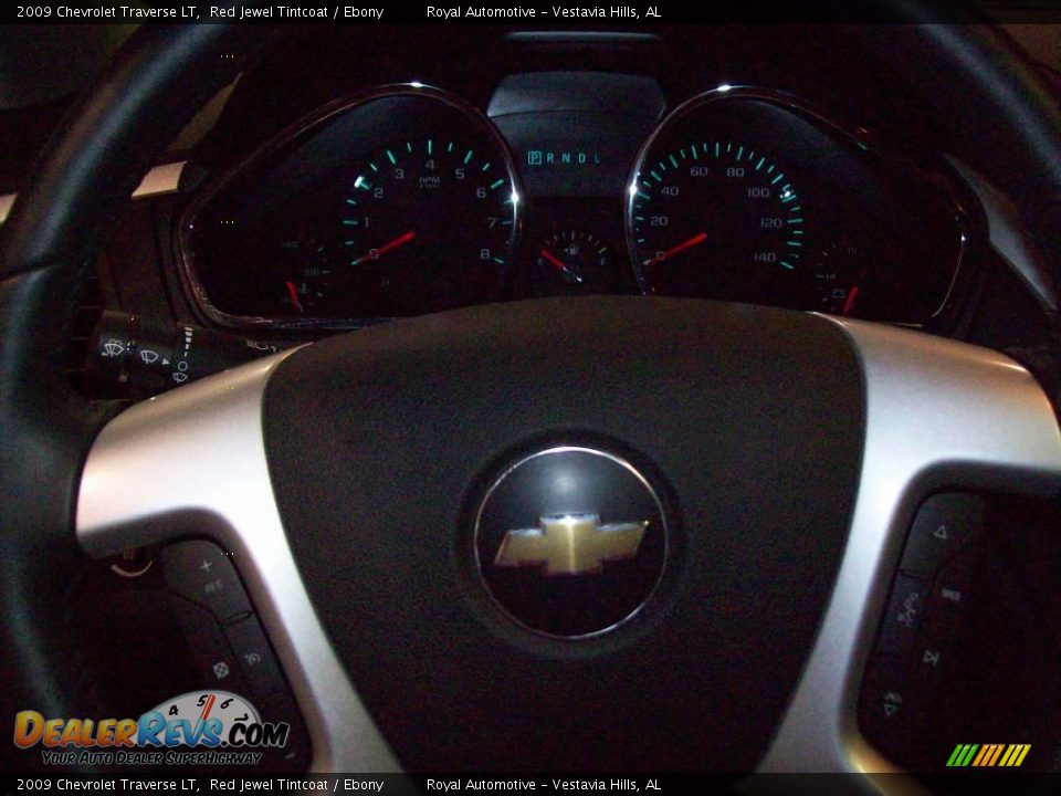 2009 Chevrolet Traverse LT Red Jewel Tintcoat / Ebony Photo #14