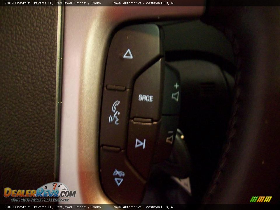 2009 Chevrolet Traverse LT Red Jewel Tintcoat / Ebony Photo #16