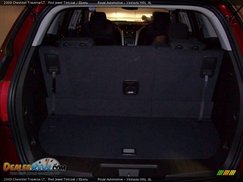 2009 Chevrolet Traverse LT Red Jewel Tintcoat / Ebony Photo #26