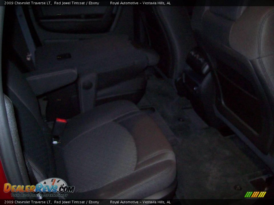 2009 Chevrolet Traverse LT Red Jewel Tintcoat / Ebony Photo #29