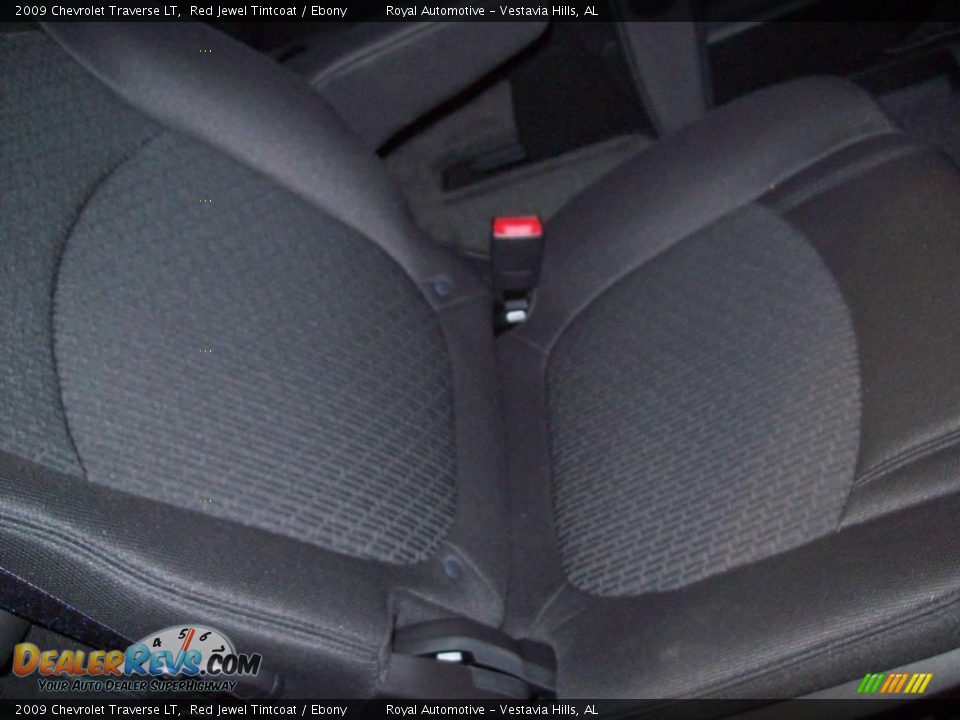 2009 Chevrolet Traverse LT Red Jewel Tintcoat / Ebony Photo #30