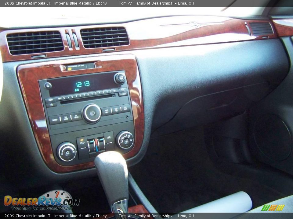 2009 Chevrolet Impala LT Imperial Blue Metallic / Ebony Photo #17