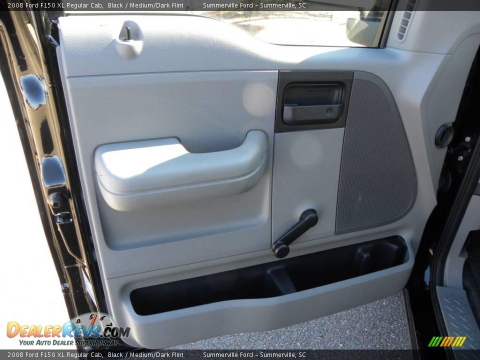 2008 Ford F150 XL Regular Cab Black / Medium/Dark Flint Photo #5