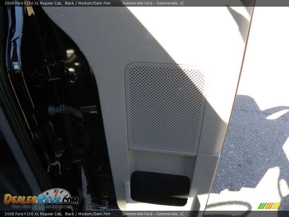 2008 Ford F150 XL Regular Cab Black / Medium/Dark Flint Photo #7