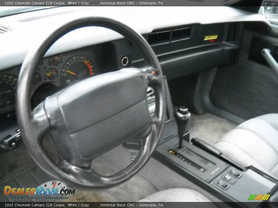 1992 Chevrolet Camaro Z28 Coupe White / Gray Photo #7