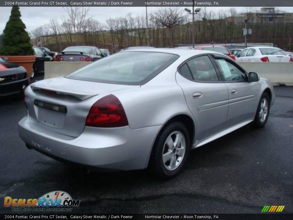 2004 Pontiac Grand Prix GT Sedan Galaxy Silver Metallic / Dark Pewter Photo #3