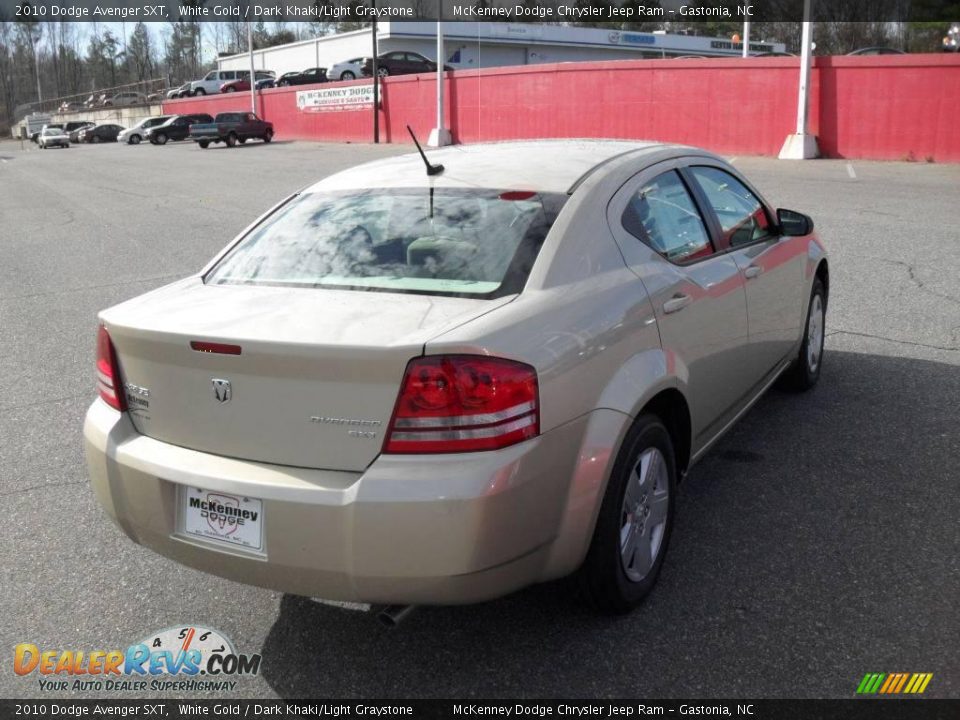 2010 Dodge Avenger SXT White Gold / Dark Khaki/Light Graystone Photo #4