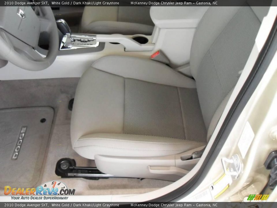2010 Dodge Avenger SXT White Gold / Dark Khaki/Light Graystone Photo #8