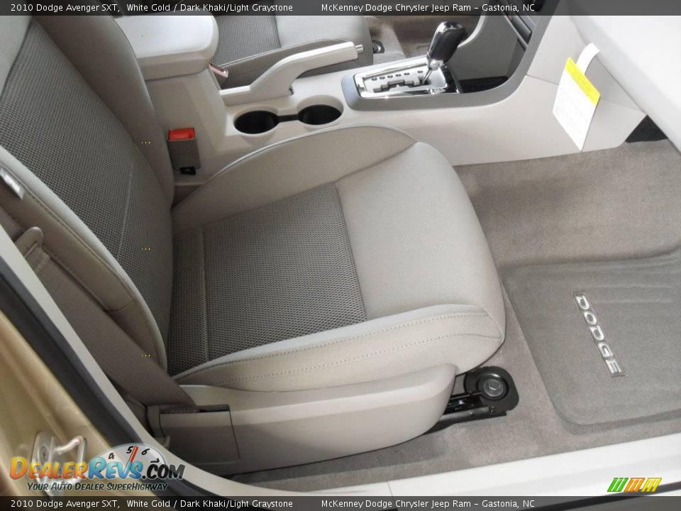 2010 Dodge Avenger SXT White Gold / Dark Khaki/Light Graystone Photo #13