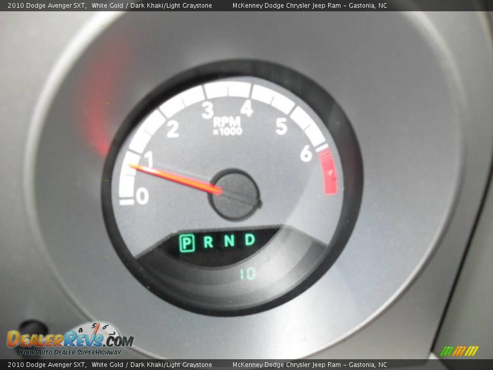 2010 Dodge Avenger SXT White Gold / Dark Khaki/Light Graystone Photo #24