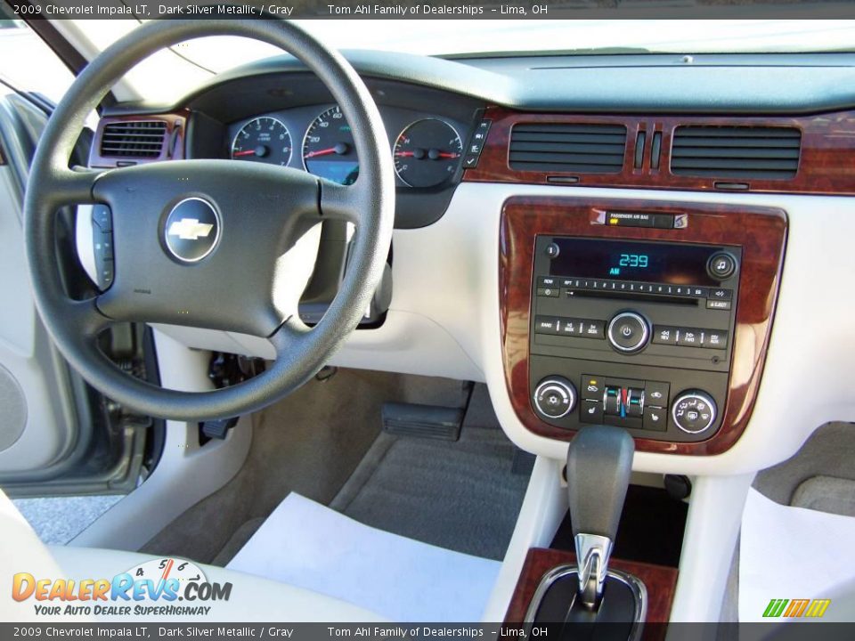 2009 Chevrolet Impala LT Dark Silver Metallic / Gray Photo #14