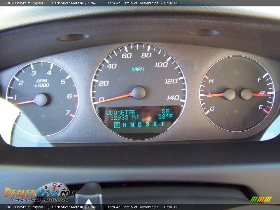 2009 Chevrolet Impala LT Dark Silver Metallic / Gray Photo #17