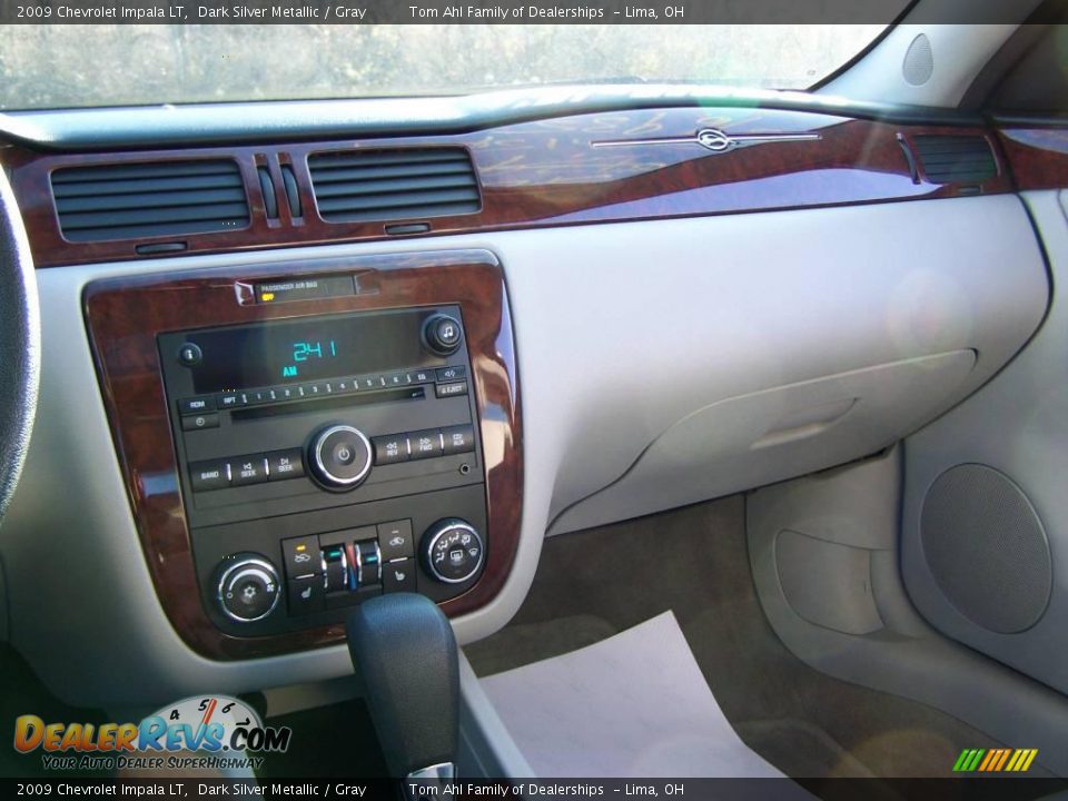 2009 Chevrolet Impala LT Dark Silver Metallic / Gray Photo #19