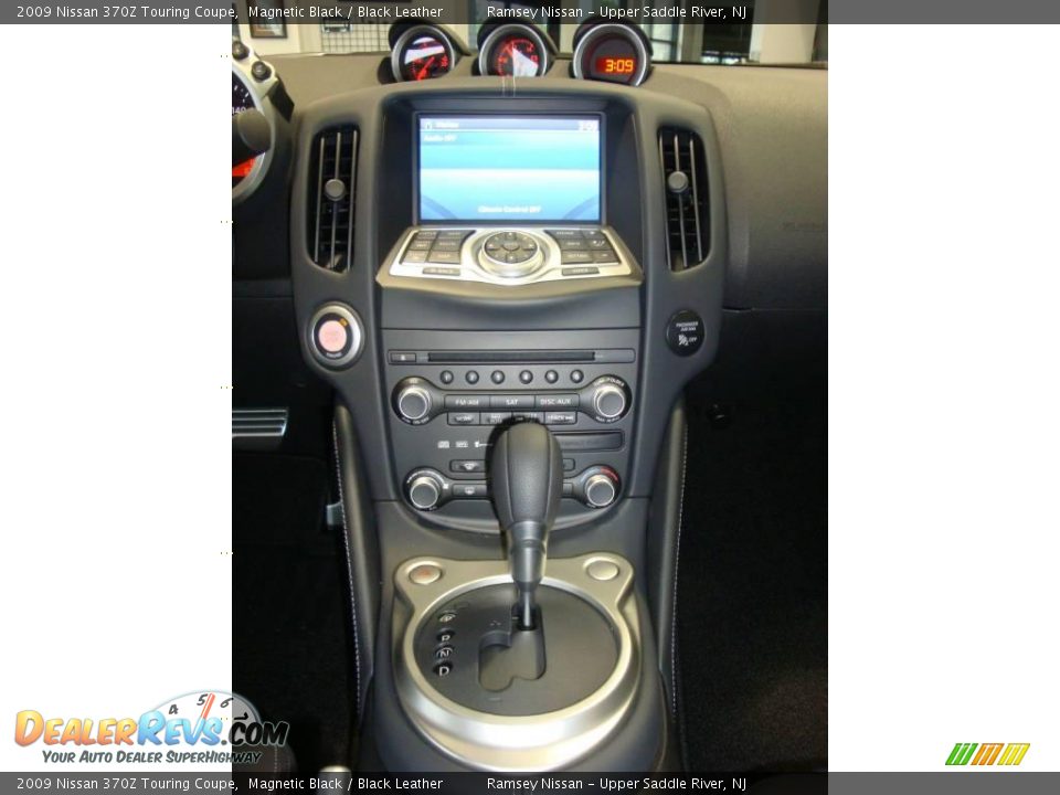 2009 Nissan 370Z Touring Coupe Magnetic Black / Black Leather Photo #35