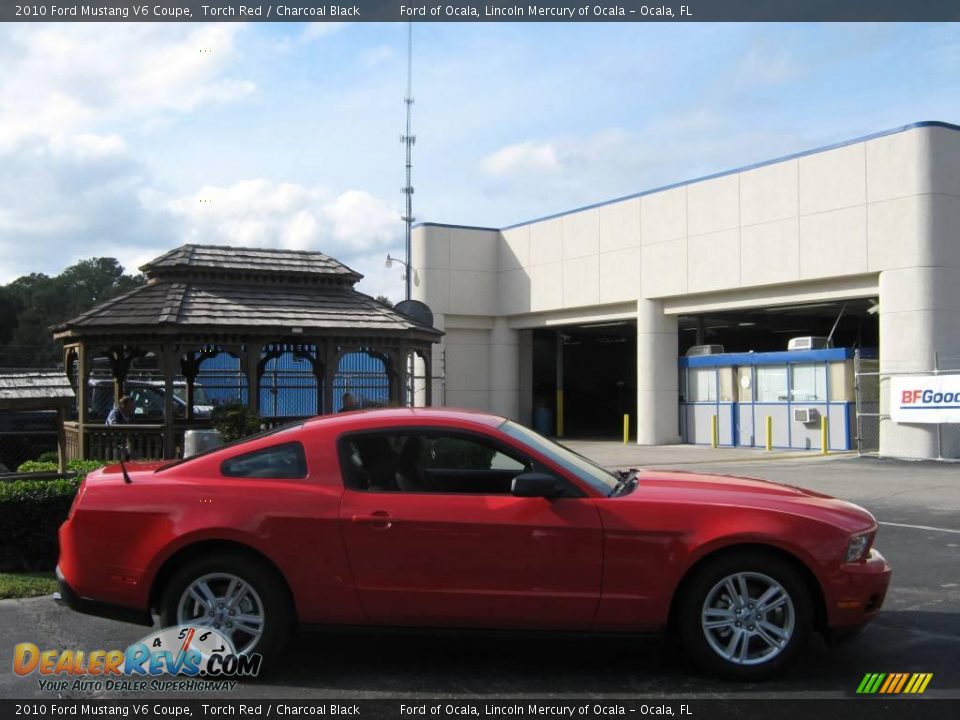 2010 Ford Mustang V6 Coupe Torch Red / Charcoal Black Photo #2