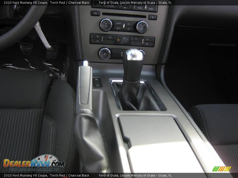 2010 Ford Mustang V6 Coupe Torch Red / Charcoal Black Photo #21