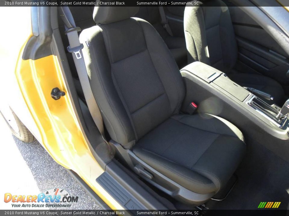 2010 Ford Mustang V6 Coupe Sunset Gold Metallic / Charcoal Black Photo #6