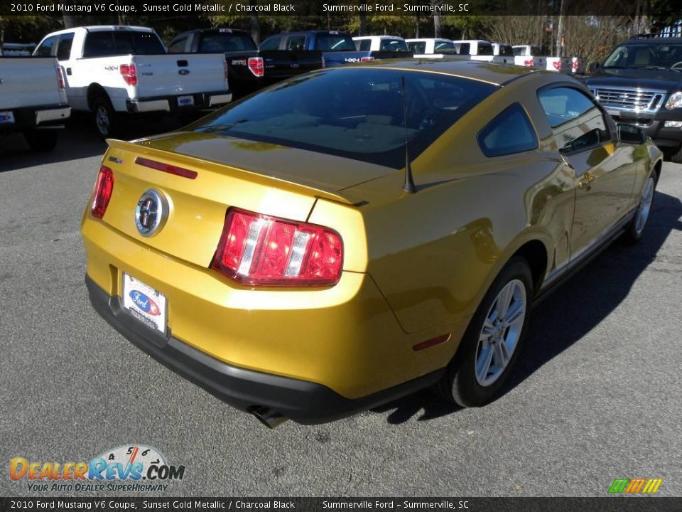 2010 Ford Mustang V6 Coupe Sunset Gold Metallic / Charcoal Black Photo #9
