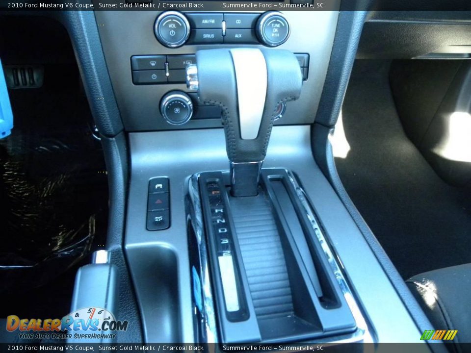 2010 Ford Mustang V6 Coupe Sunset Gold Metallic / Charcoal Black Photo #14