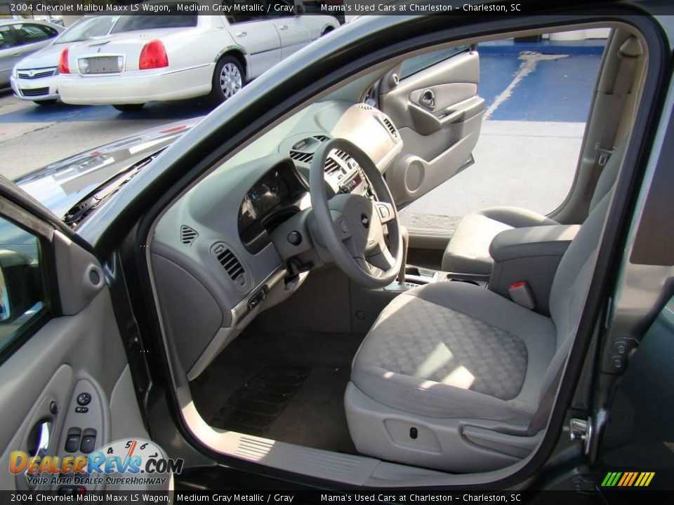2004 Chevrolet Malibu Maxx LS Wagon Medium Gray Metallic / Gray Photo #11
