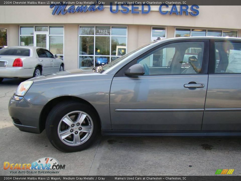 2004 Chevrolet Malibu Maxx LS Wagon Medium Gray Metallic / Gray Photo #26