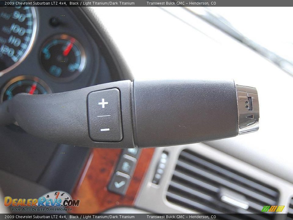 2009 Chevrolet Suburban LTZ 4x4 Black / Light Titanium/Dark Titanium Photo #27