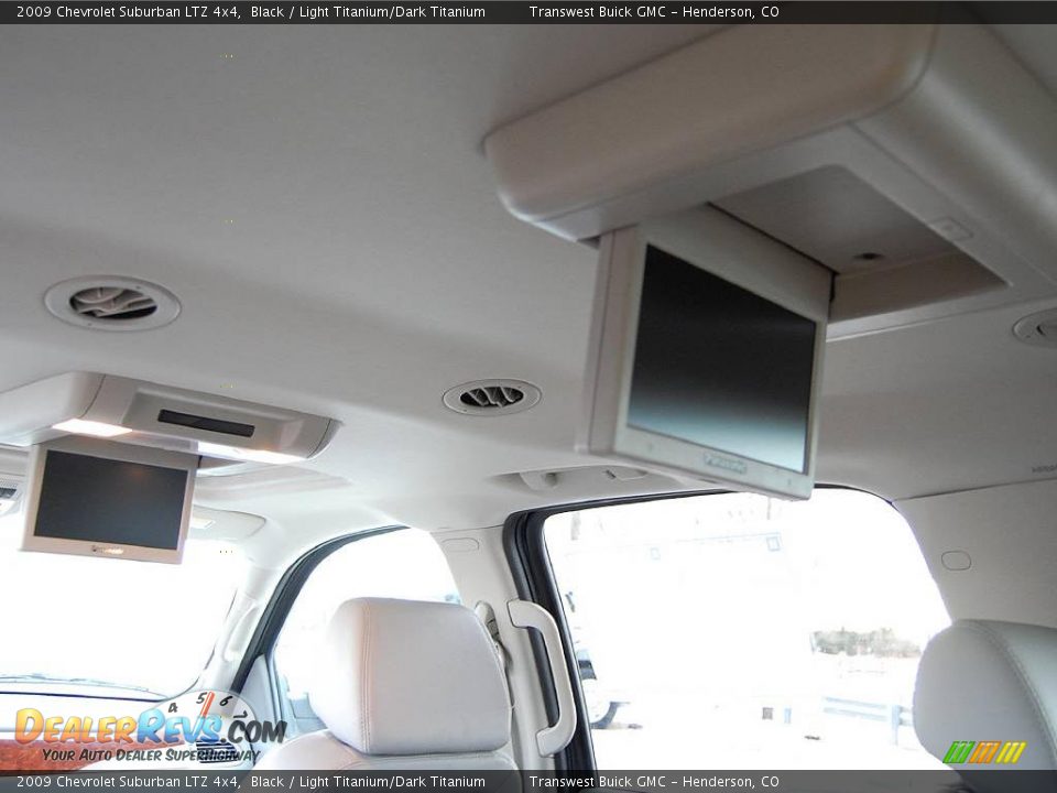 2009 Chevrolet Suburban LTZ 4x4 Black / Light Titanium/Dark Titanium Photo #33