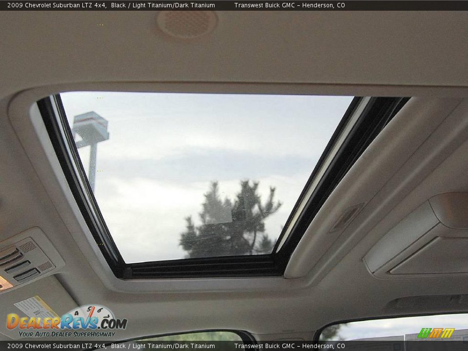 2009 Chevrolet Suburban LTZ 4x4 Black / Light Titanium/Dark Titanium Photo #34