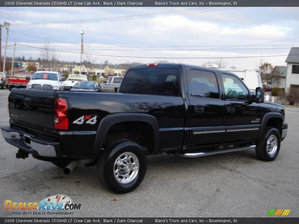 2006 Chevrolet Silverado 2500HD LT Crew Cab 4x4 Black / Dark Charcoal Photo #2