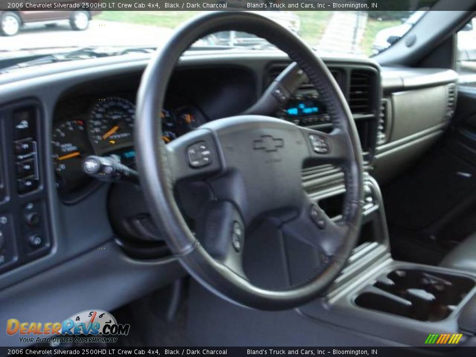 2006 Chevrolet Silverado 2500HD LT Crew Cab 4x4 Black / Dark Charcoal Photo #22