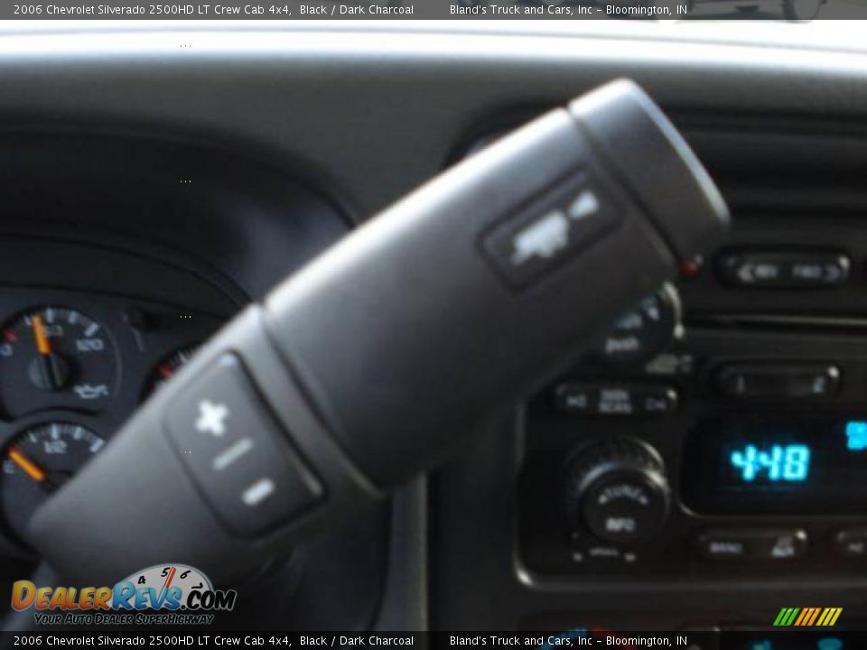 2006 Chevrolet Silverado 2500HD LT Crew Cab 4x4 Black / Dark Charcoal Photo #27