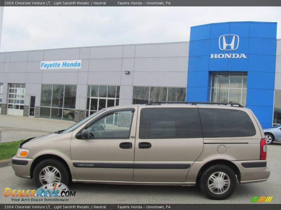 2004 Chevrolet Venture LT Light Sandrift Metallic / Neutral Photo #2