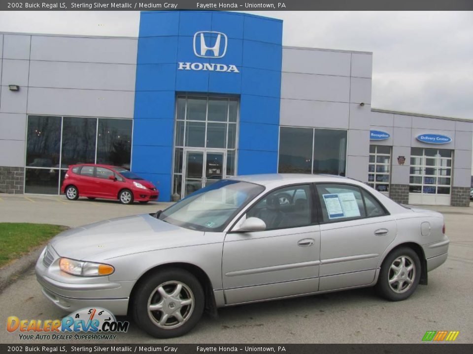 2002 Buick Regal LS Sterling Silver Metallic / Medium Gray Photo #1