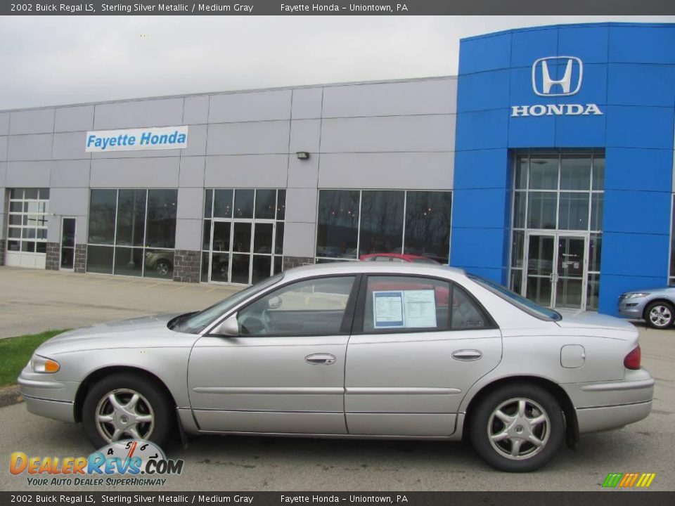 2002 Buick Regal LS Sterling Silver Metallic / Medium Gray Photo #2