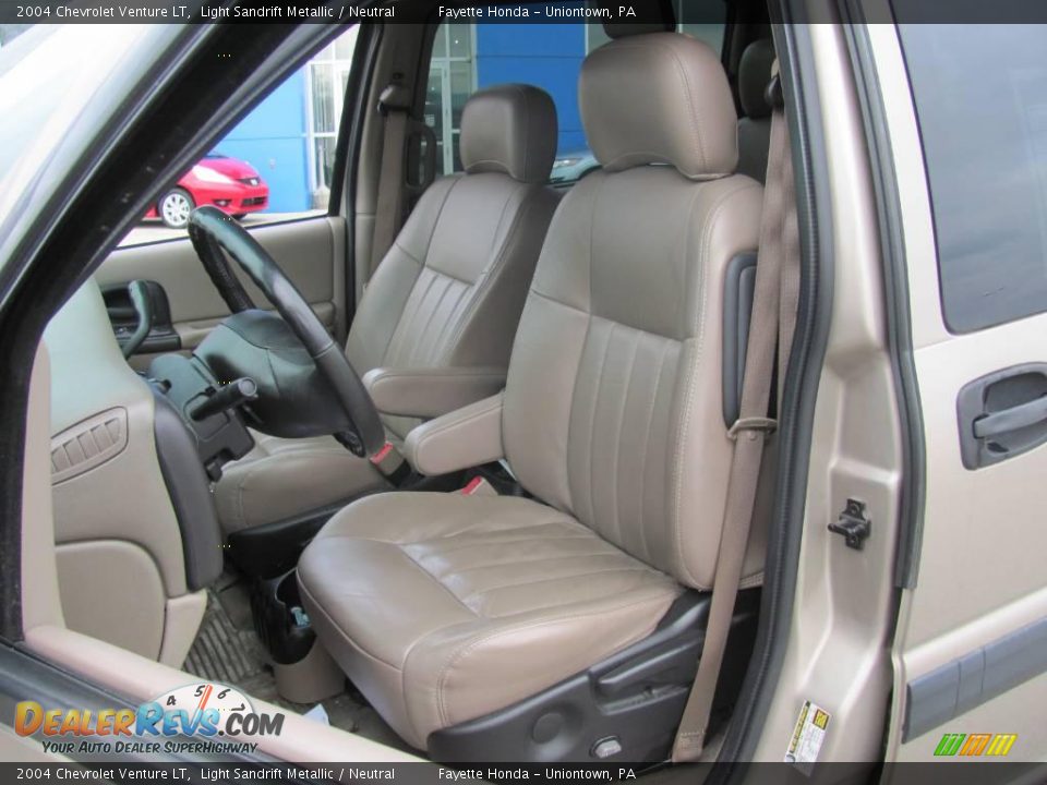 2004 Chevrolet Venture LT Light Sandrift Metallic / Neutral Photo #9