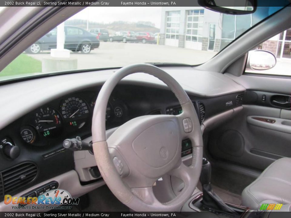 2002 Buick Regal LS Sterling Silver Metallic / Medium Gray Photo #6