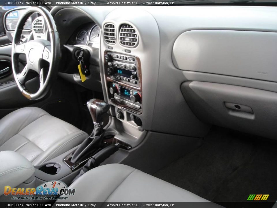 2006 Buick Rainier CXL AWD Platinum Metallic / Gray Photo #13