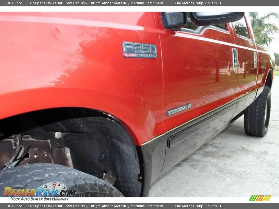 2001 Ford F350 Super Duty Lariat Crew Cab 4x4 Bright Amber Metallic / Medium Parchment Photo #13