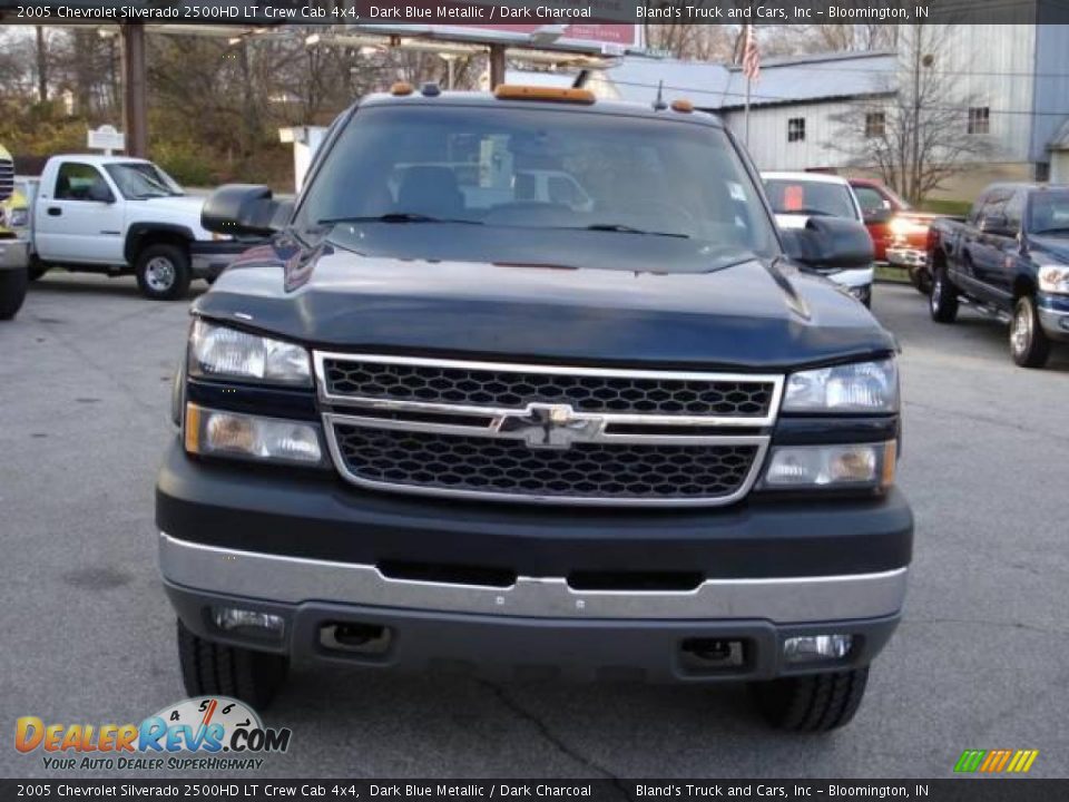 2005 Chevrolet Silverado 2500HD LT Crew Cab 4x4 Dark Blue Metallic / Dark Charcoal Photo #9