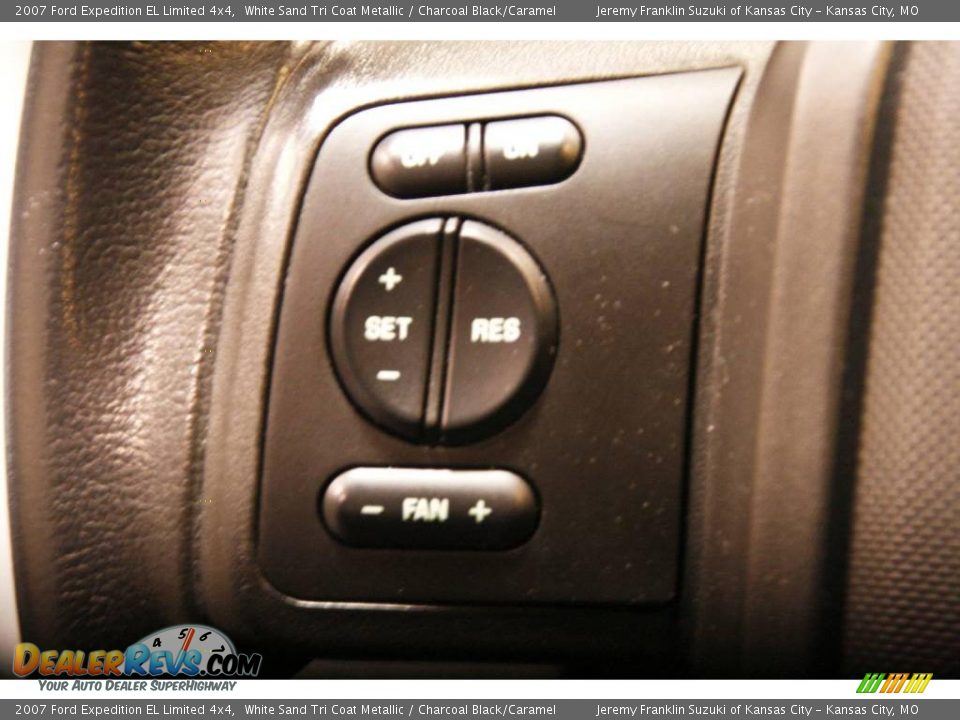 2007 Ford Expedition EL Limited 4x4 White Sand Tri Coat Metallic / Charcoal Black/Caramel Photo #19