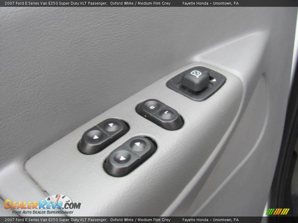 2007 Ford E Series Van E350 Super Duty XLT Passenger Oxford White / Medium Flint Grey Photo #6