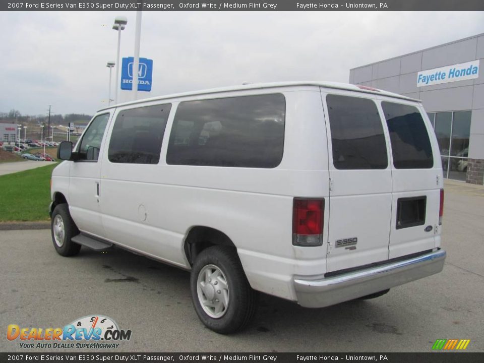 2007 Ford E Series Van E350 Super Duty XLT Passenger Oxford White / Medium Flint Grey Photo #10