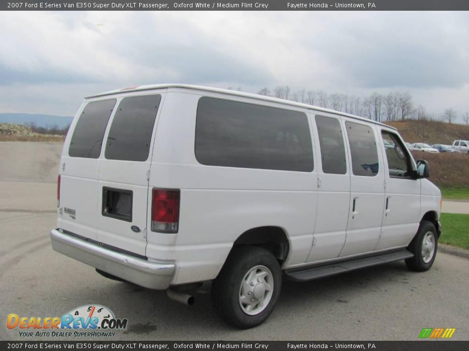 2007 Ford E Series Van E350 Super Duty XLT Passenger Oxford White / Medium Flint Grey Photo #11