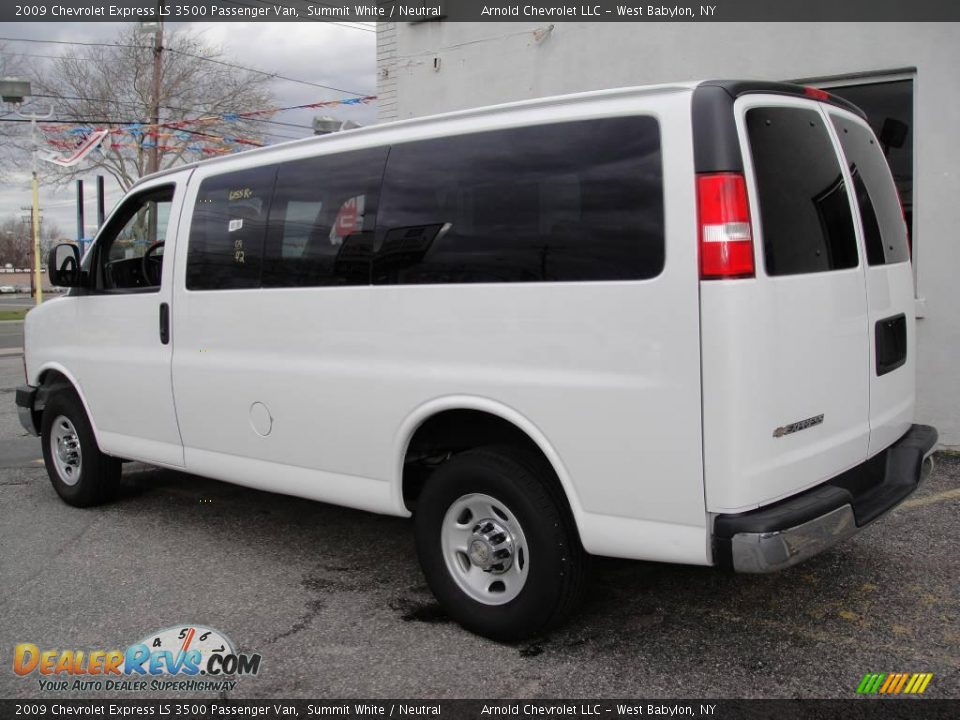 2009 Chevrolet Express LS 3500 Passenger Van Summit White / Neutral Photo #4