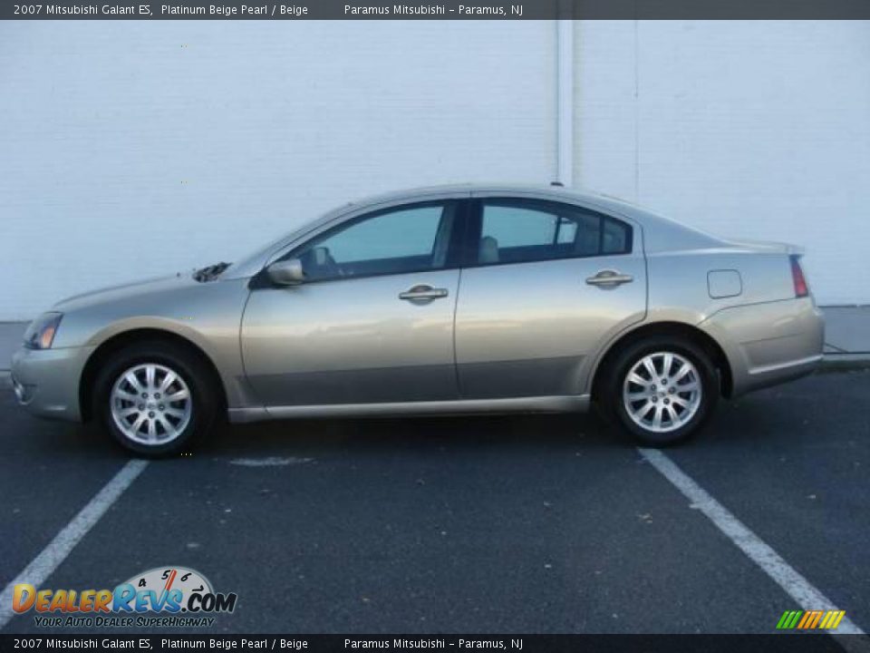 2007 Mitsubishi Galant ES Platinum Beige Pearl / Beige Photo #3