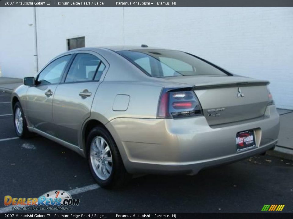 2007 Mitsubishi Galant ES Platinum Beige Pearl / Beige Photo #4