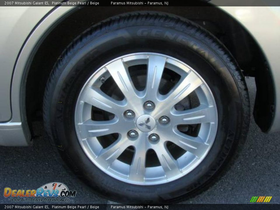 2007 Mitsubishi Galant ES Platinum Beige Pearl / Beige Photo #6