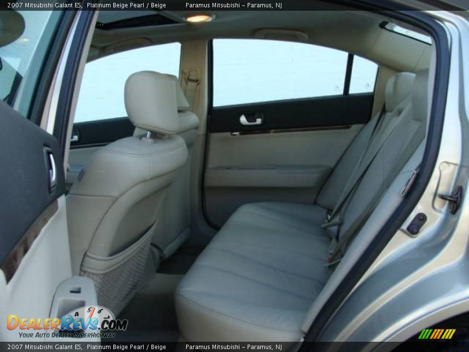 2007 Mitsubishi Galant ES Platinum Beige Pearl / Beige Photo #7