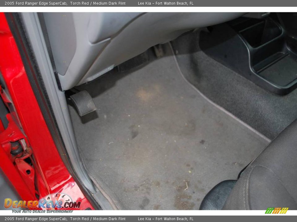 2005 Ford Ranger Edge SuperCab Torch Red / Medium Dark Flint Photo #16